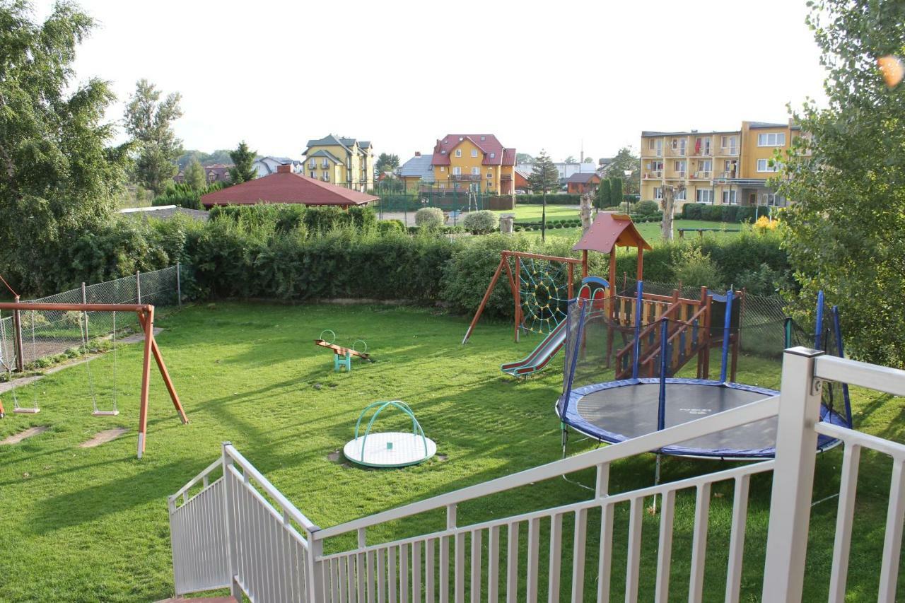 Apartament Kapitanski Bursztynowe Komnaty Дарлувко Екстер'єр фото